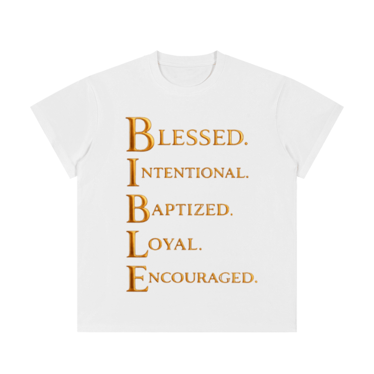 Unisex lightweight cotton T-shirt with classic fit and short sleeves in white color