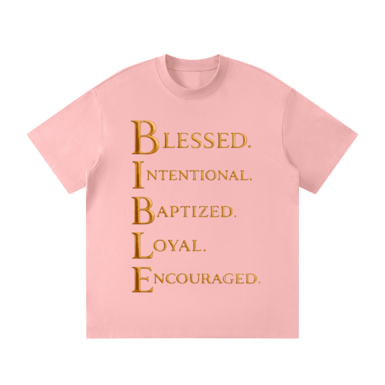Unisex loose fit crewneck t-shirt with short sleeves and drop shoulder design