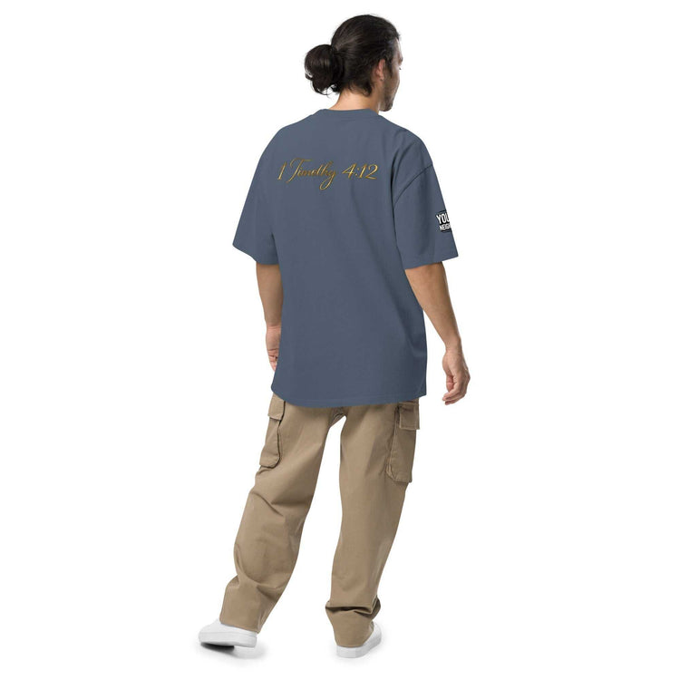 Oversized Signature Tee in relaxed fit made of premium cotton for comfortable casual streetwear style